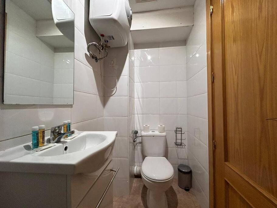 Cute Studio In Gran Via -Si1 Madrid Exterior photo